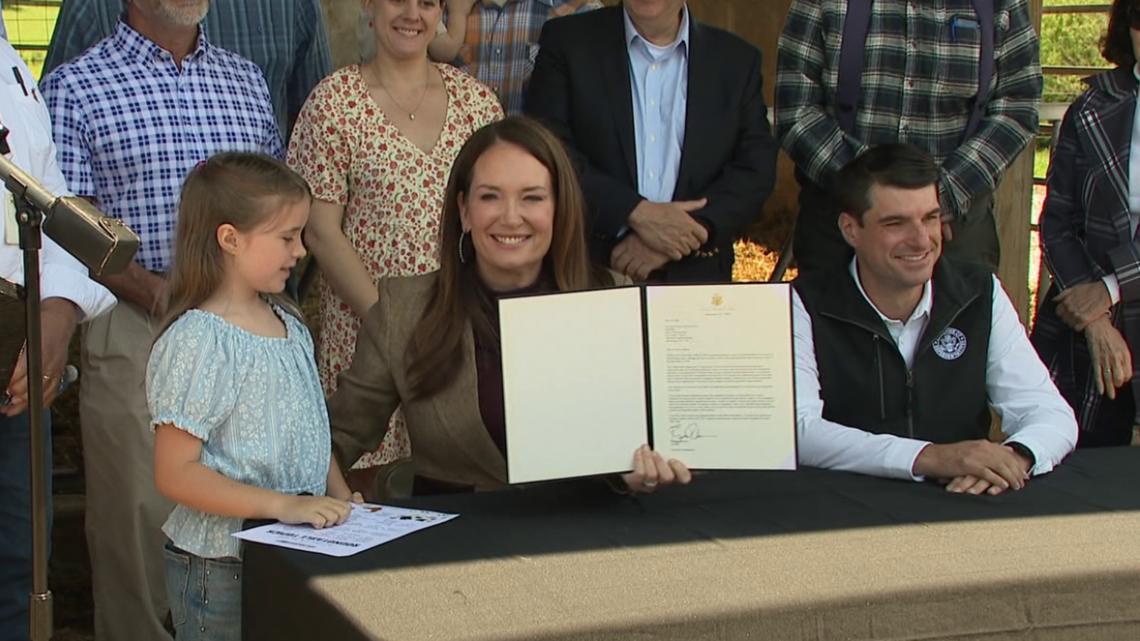 U.S. Secretary of Agriculture signs disaster declaration to aid Pennsylvania farmers