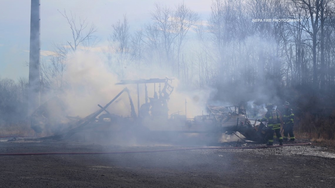 Fire Engulfs Mobile Home In Lackawanna County | Wnep.com