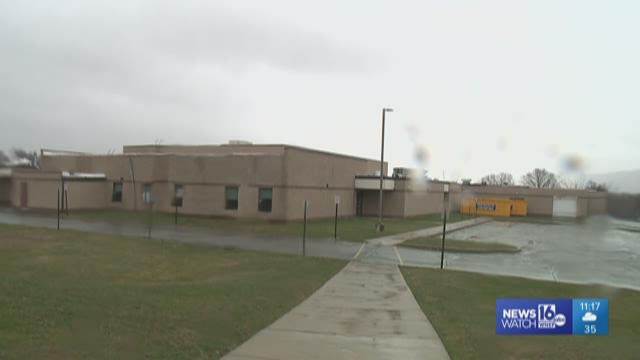 District adjusts lunch pickups after strong winds damaged school ...