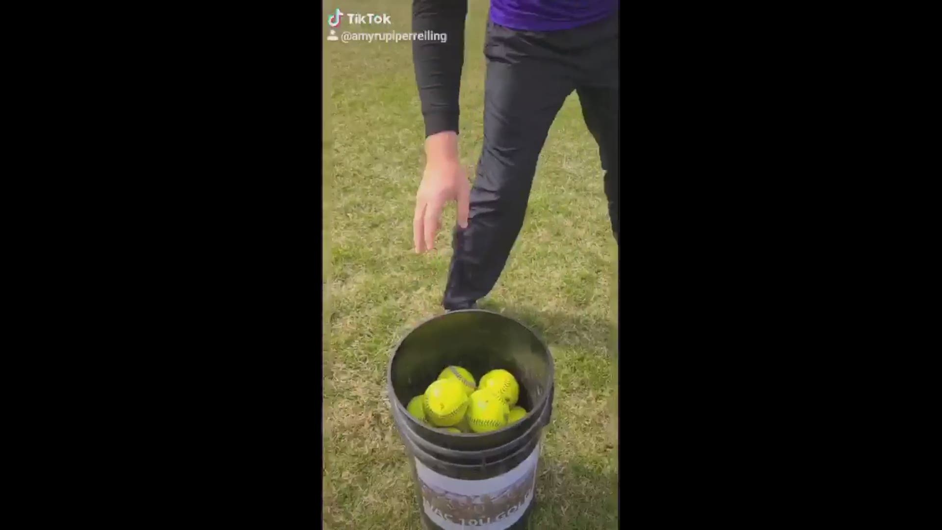Waukee softball team gets creative while they can't practice
