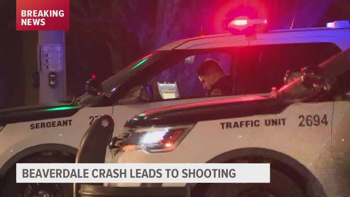 Des Moines police investigating shooting on 30th Street and Hickman