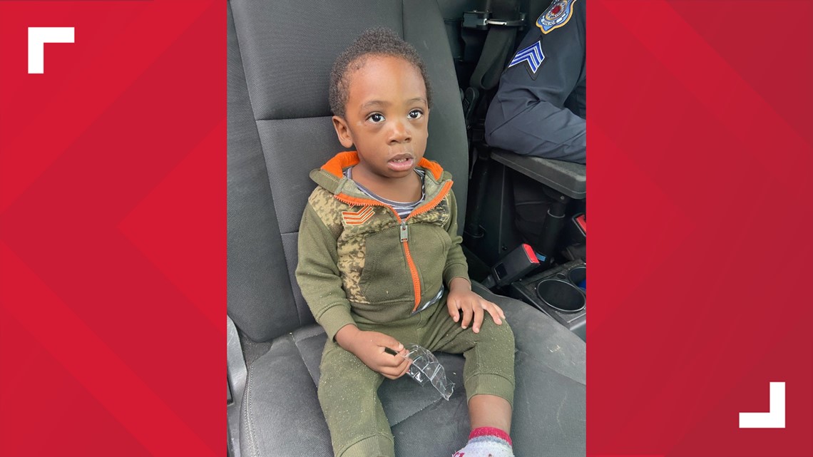 Ottumwa police locate parents of child found walking around town alone ...