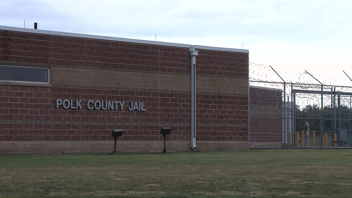 Polk Co. detention officer under investigation for social media posts