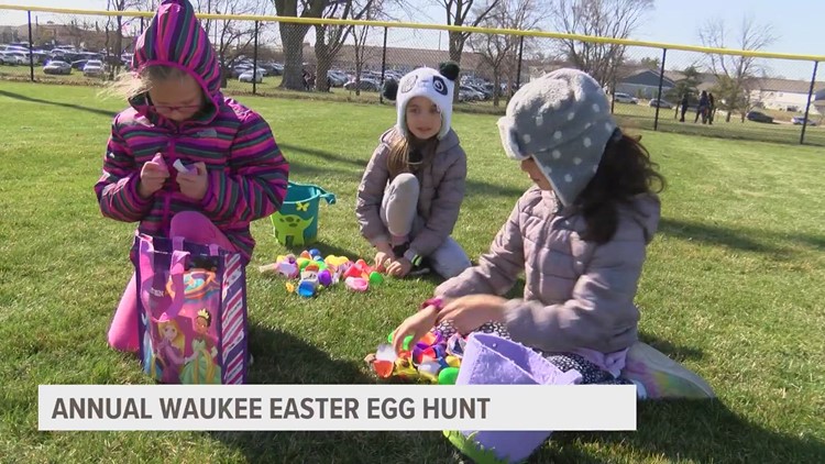 Families hop to Centennial Park for Waukee's annual Easter egg hunt