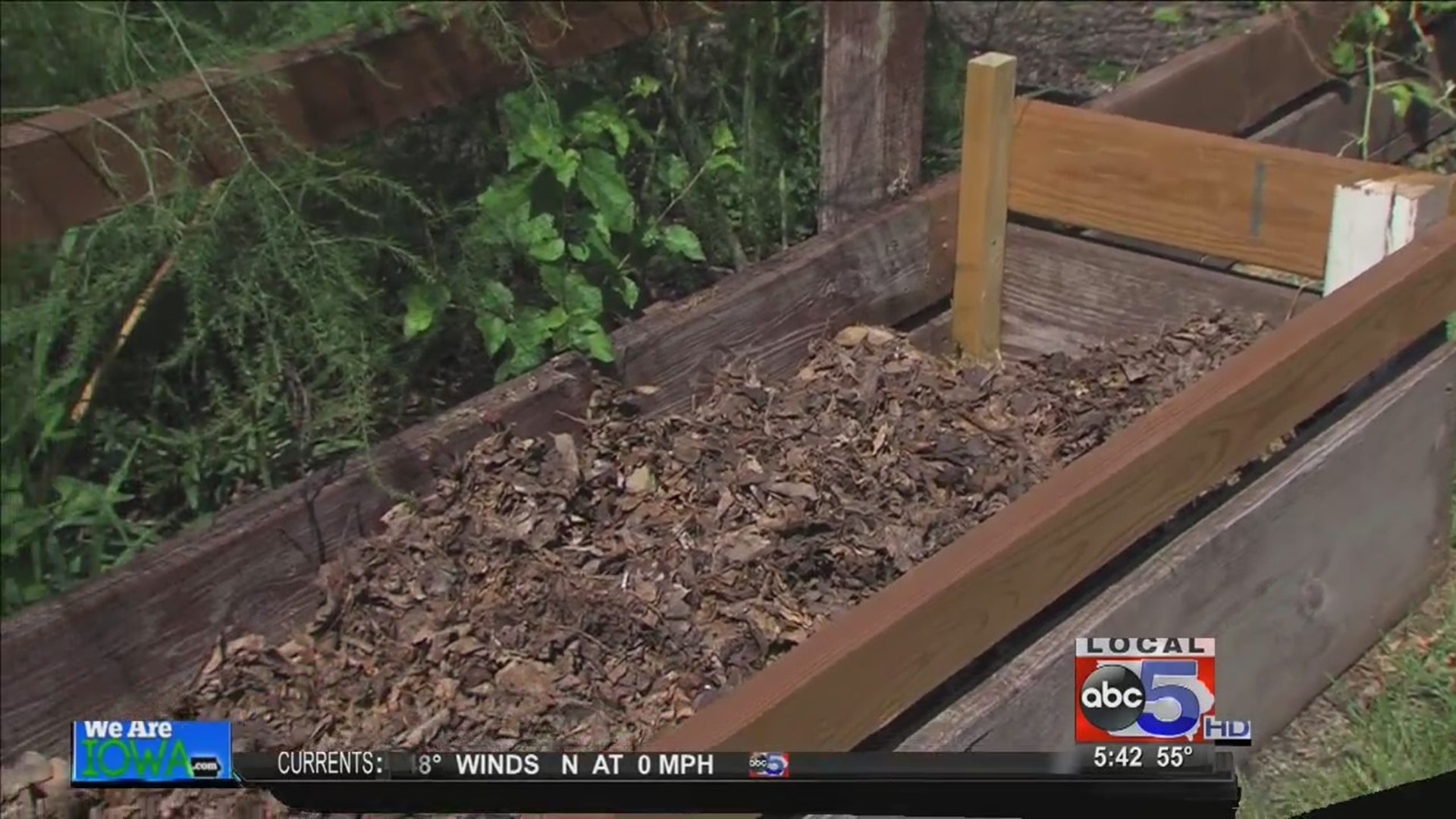 Building a compost pile in Brad's Backyard Garden