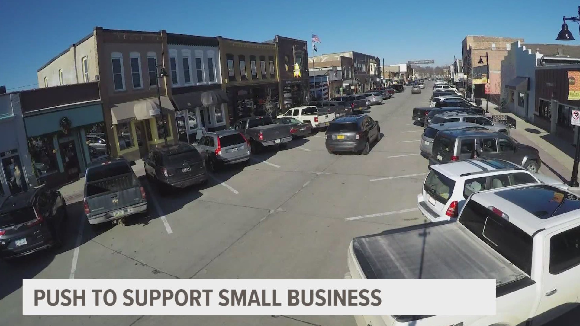 Between Black Friday and Small Business Saturday, areas like Valley Junction's Main Street are counting on lots of customers.