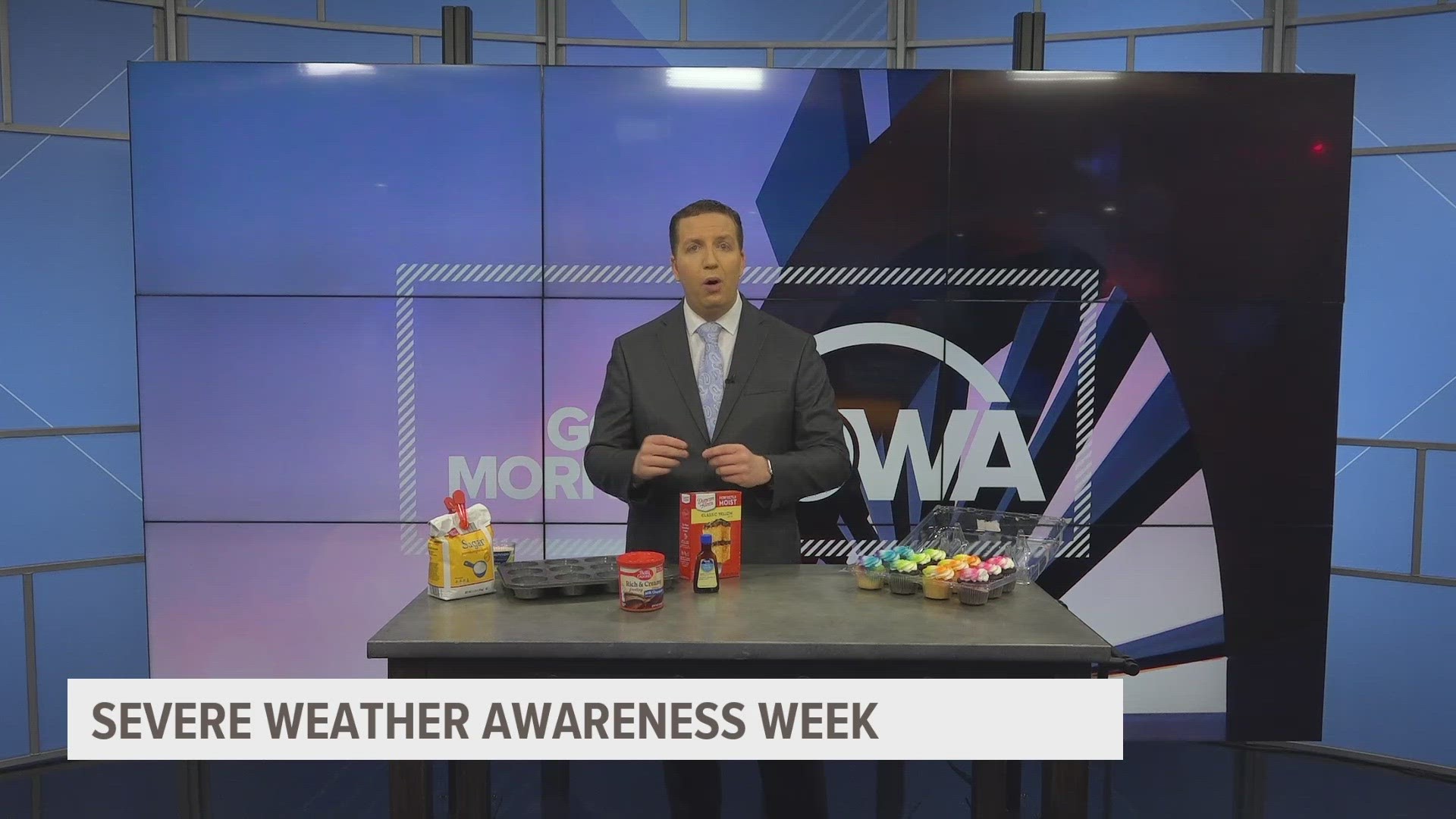 Still confused about the difference between a watch and a warning? Meteorologist Brandon Lawrence breaks it down in a sweet way.