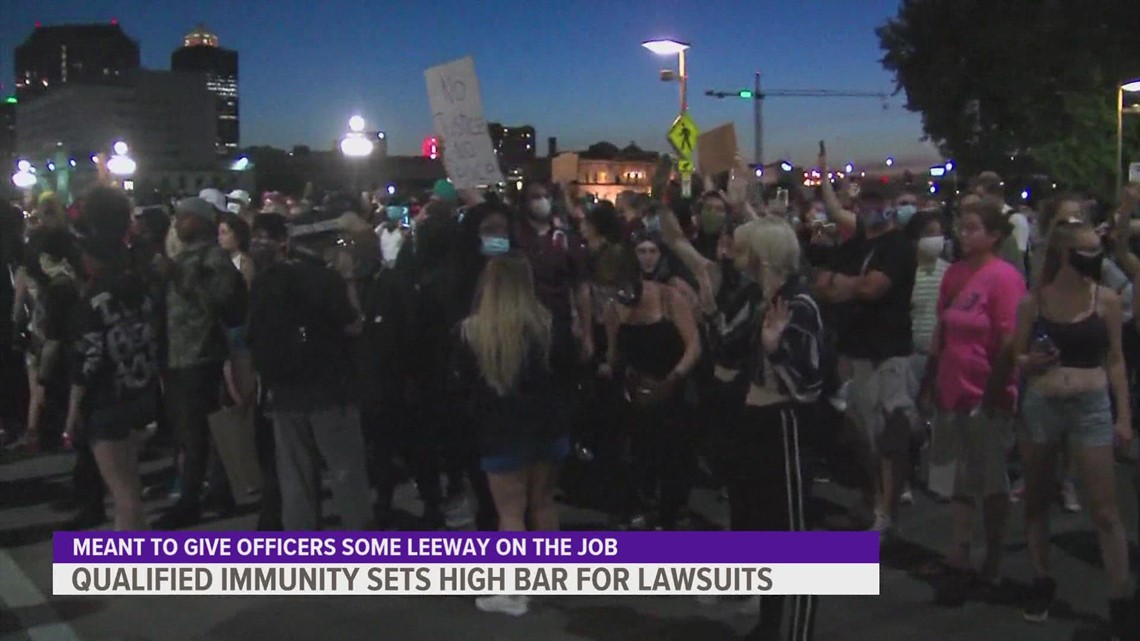 State attorney sues DMPD after 2020 protest arrest - Vimarsana News