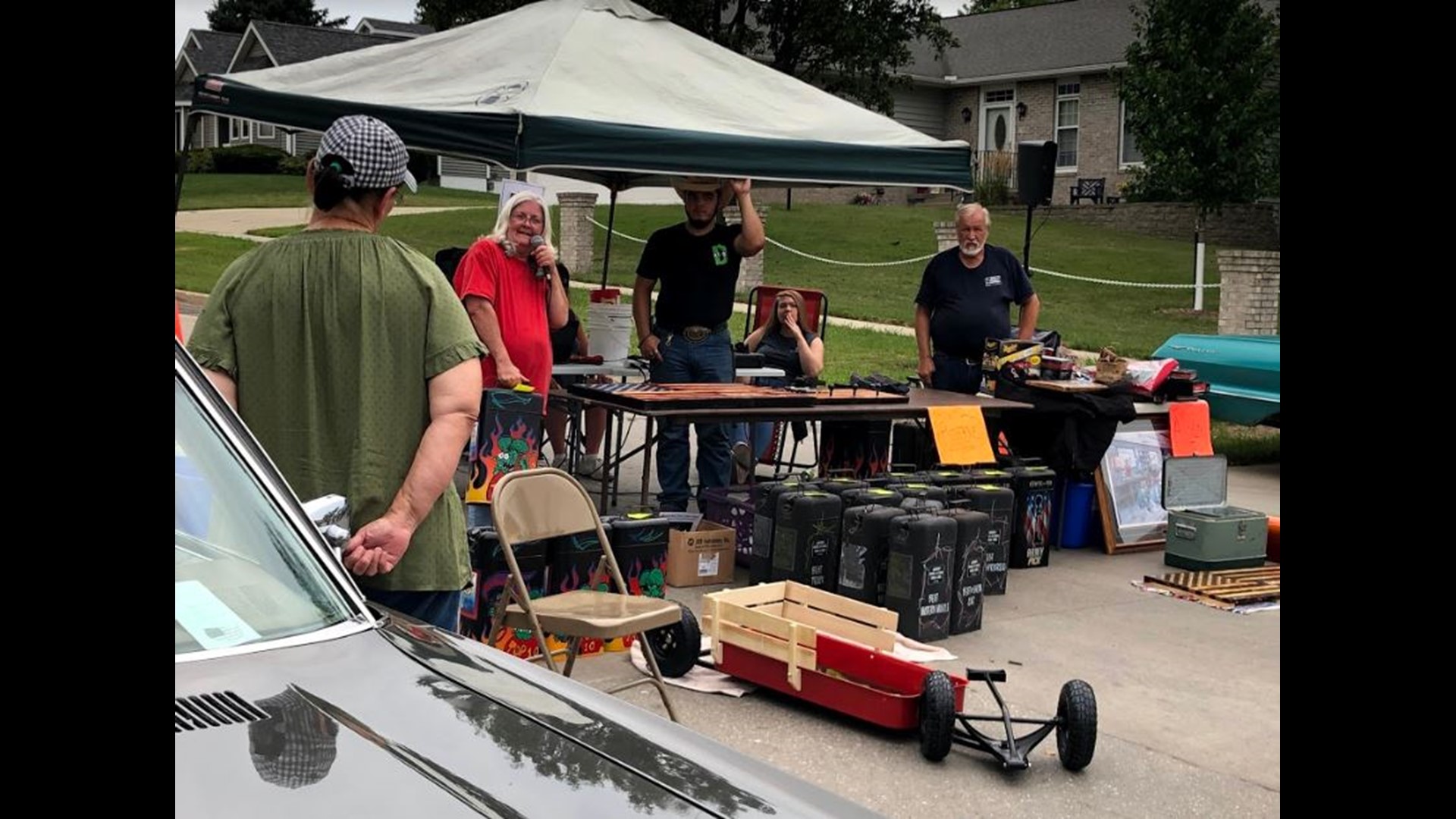Cars with Cron “Grandma’s” 4th Annual Veterans Car Show and Sock Drive