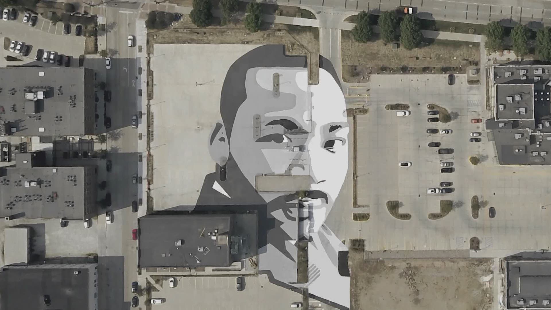 The mural of the civil rights icon can only be seen from a bird's-eye view; at 79.500 square feet, it's the largest mural in the nation.