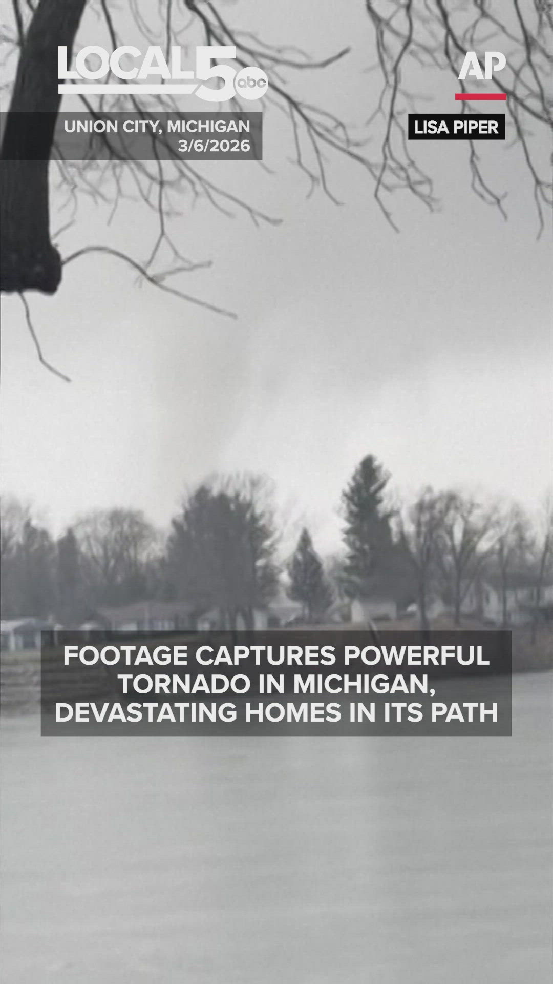 Footage captures a powerful tornado in Michigan, devastating homes in ...