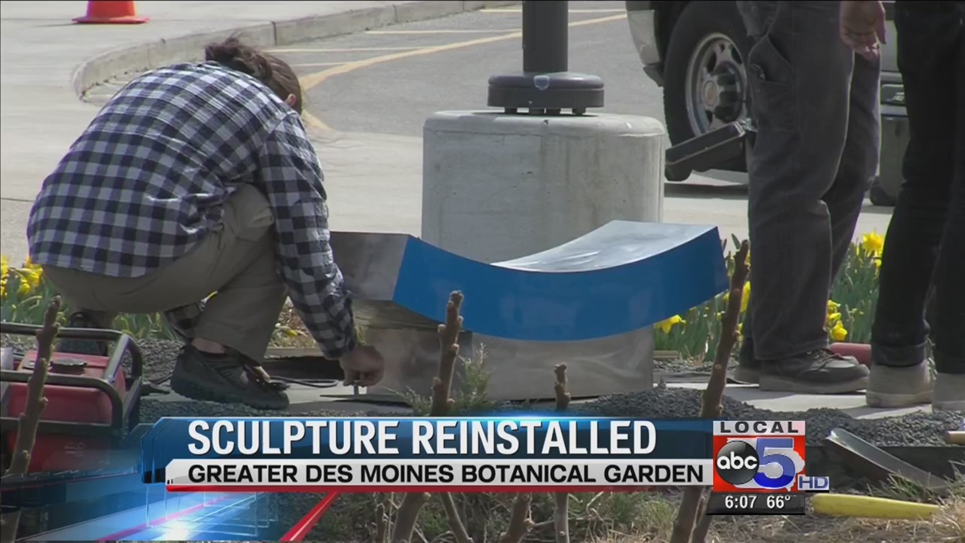 Sculpture reinstalled at Botanical Center