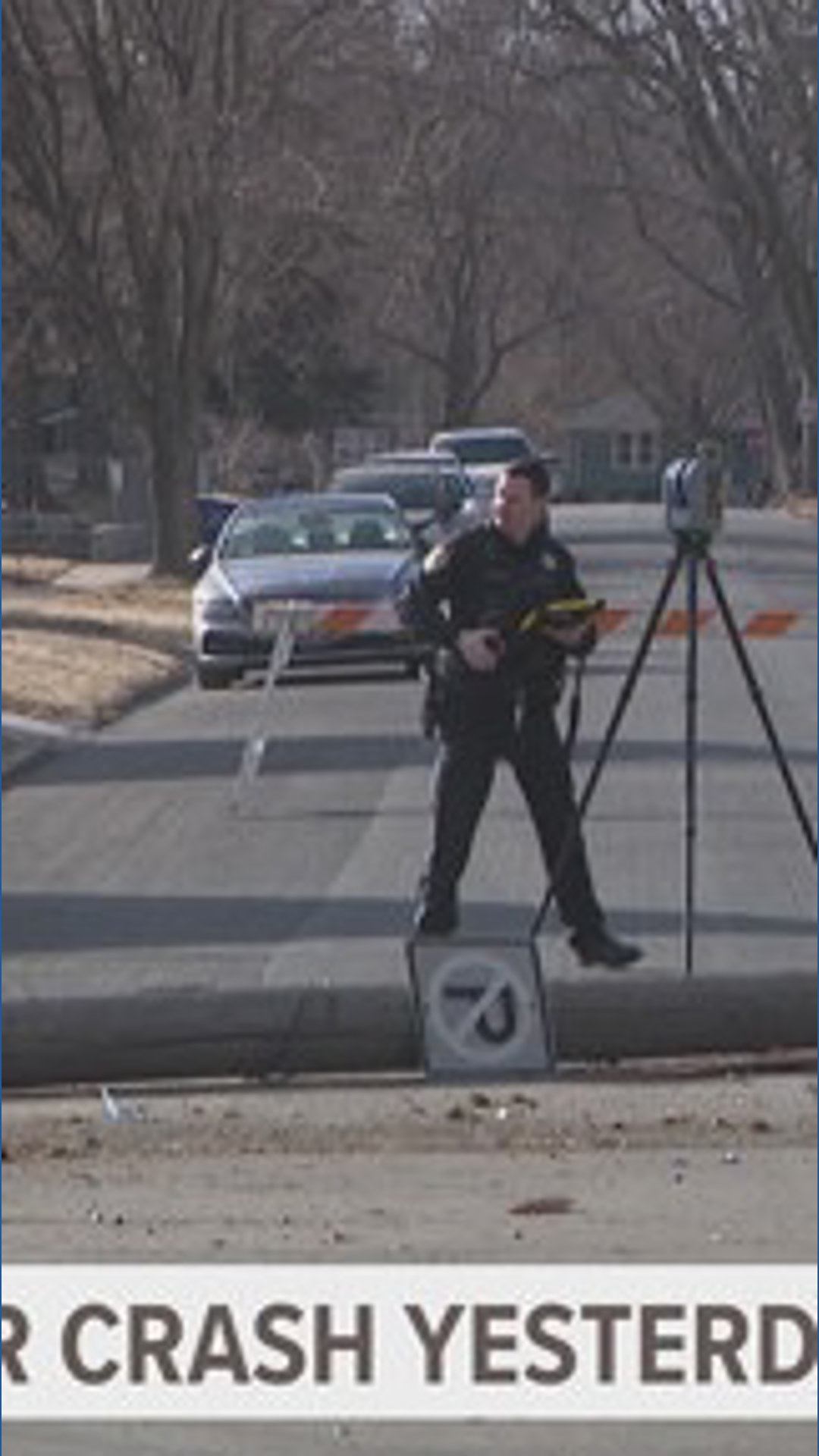 Police identify driver killed after hitting utility pole in Des Moines ...