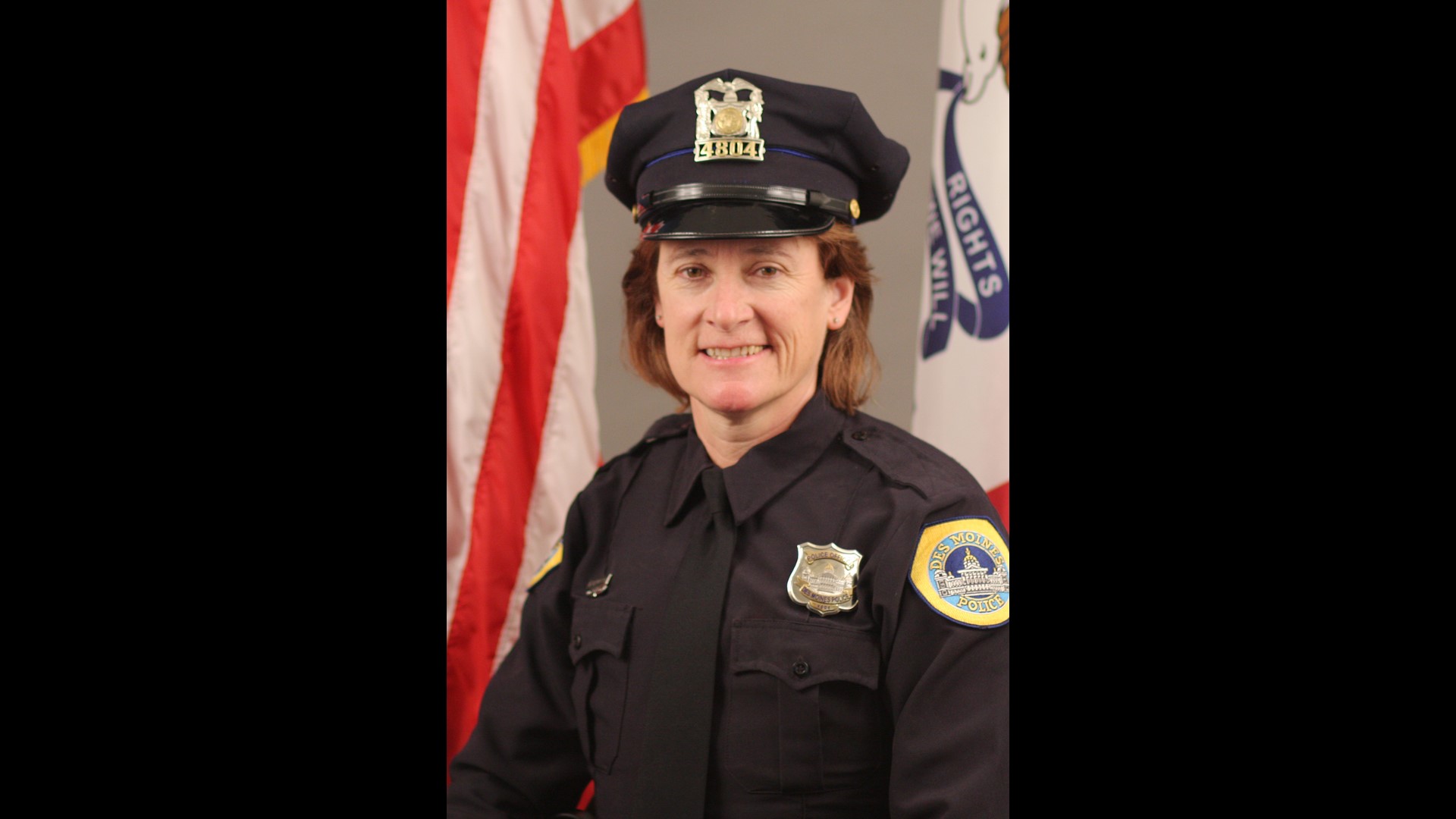 Des Moines police name officers involved in Friday morning shooting