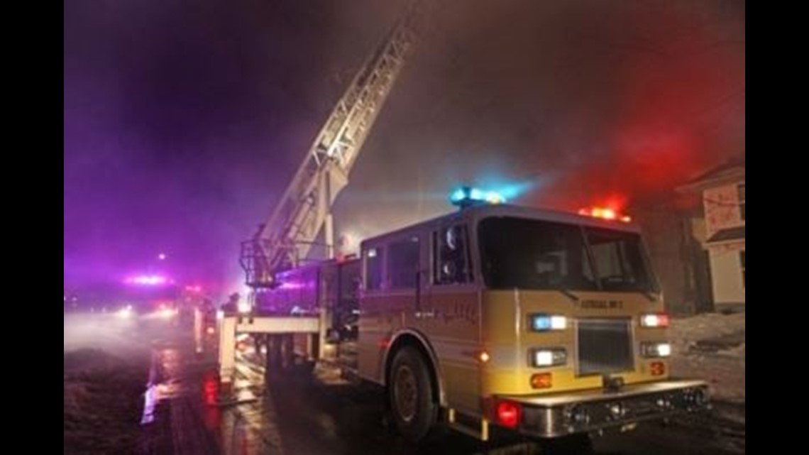 Marshalltown house fire kills two dogs, two survive