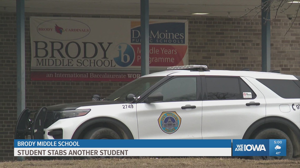 1 student hospitalized, another arrested after stabbing at Des Moines ...