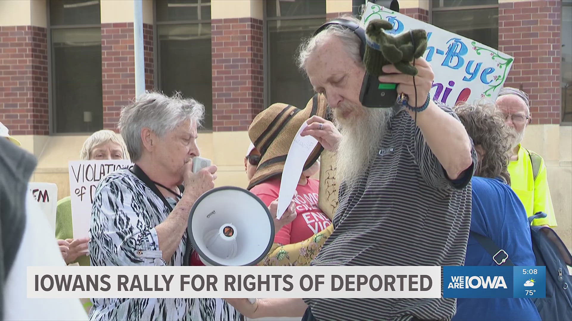 Deportation Rally Iowans protest Trump's mass deportation, rally for due process rights ...