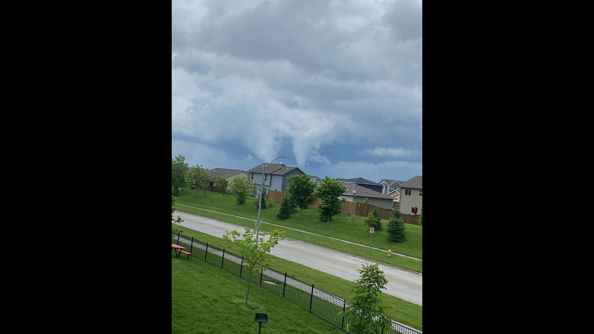 Several tornadoes touch down in Central Iowa | weareiowa.com