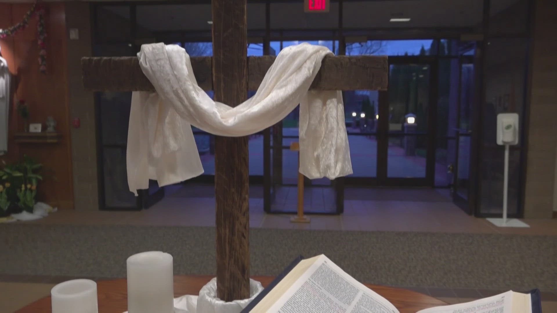 DeSantis signs Florida law to label groups as terrorists and expel ...