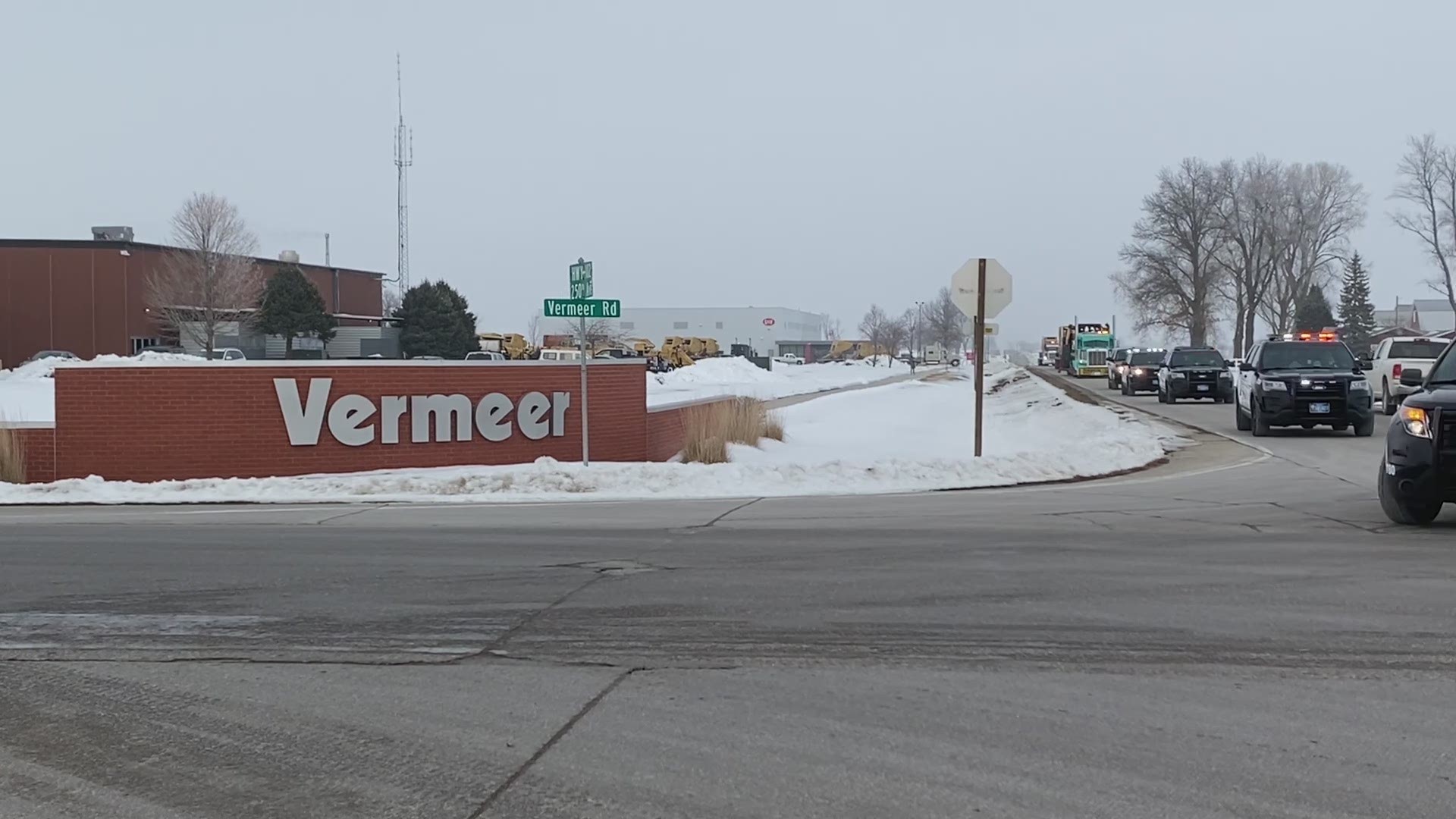 Vermeer Corporation in Pella kicked of the 50th Anniversary of the LARGE ROUND BALER with a parade of 50 Balers leaving the VC Campus…complete with police escort!