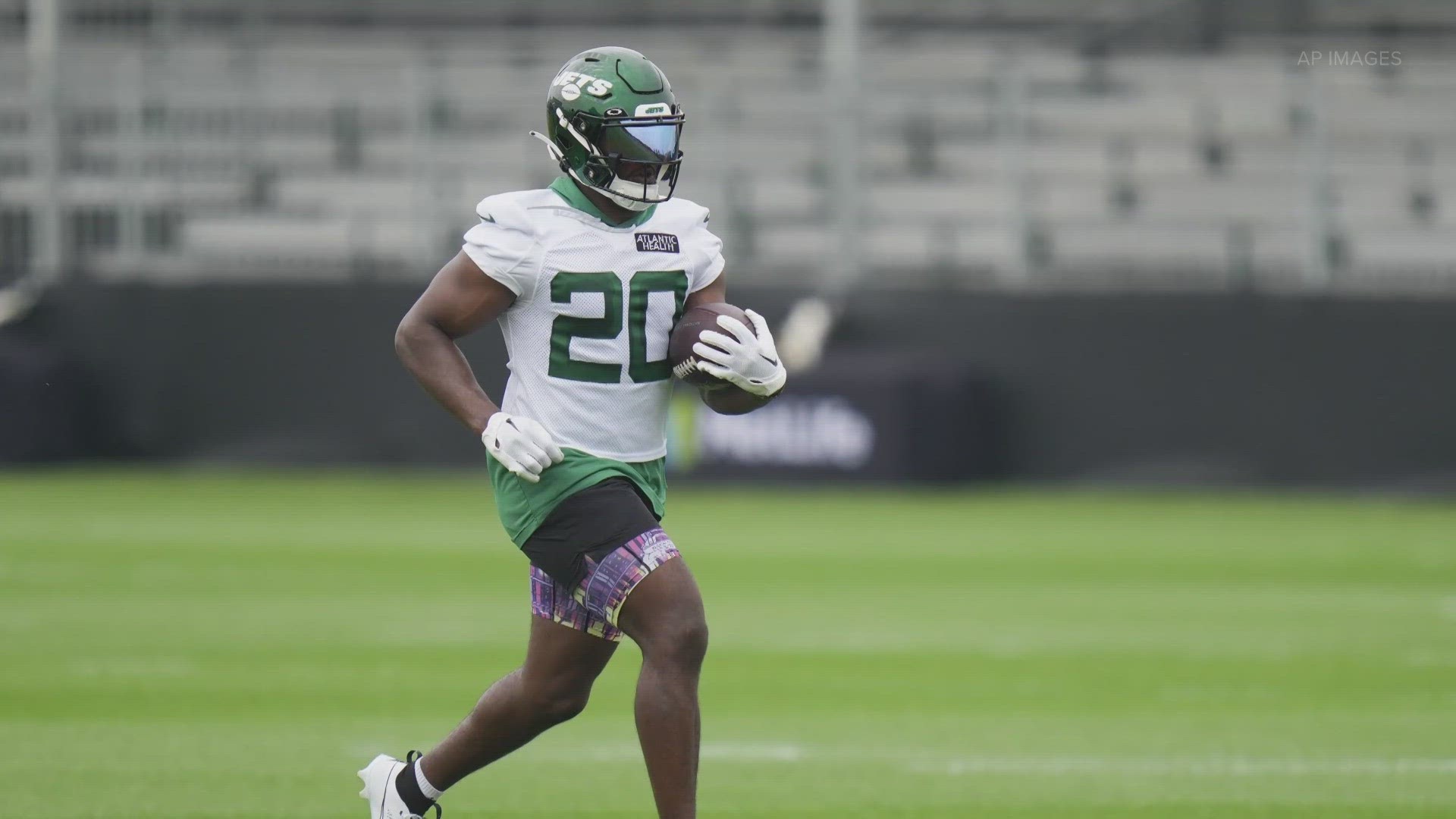 Jets running back Breece Hall activated from the physically unable