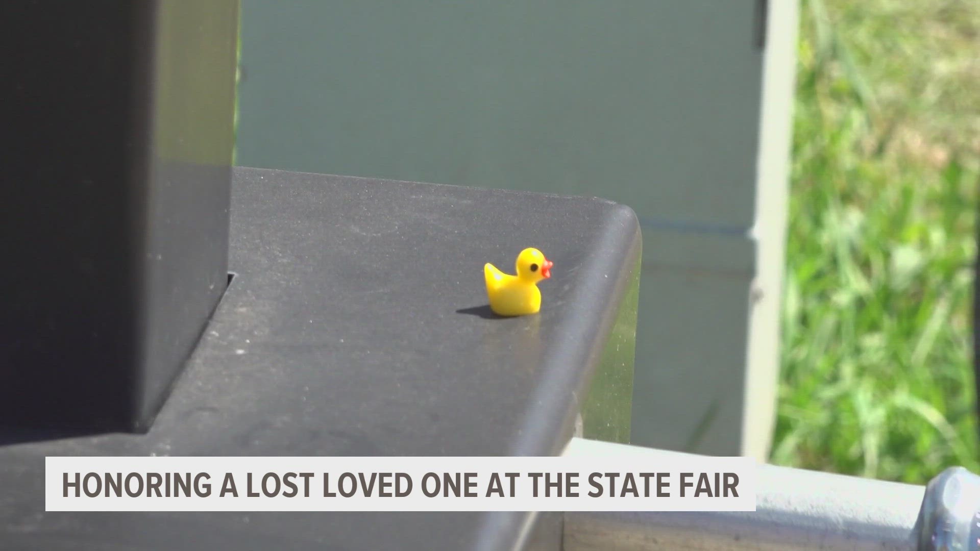 A family is placing hundreds of mini ducks around the fairgrounds in honor of a beloved 14-year-old girl who passed away just one year ago.