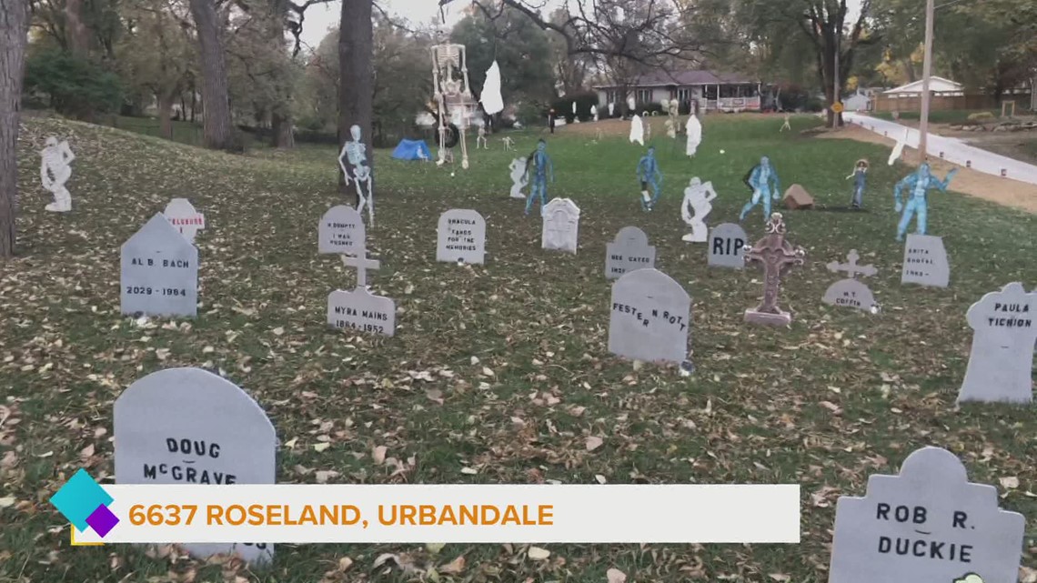 Must See Urbandale home decorates for Halloween