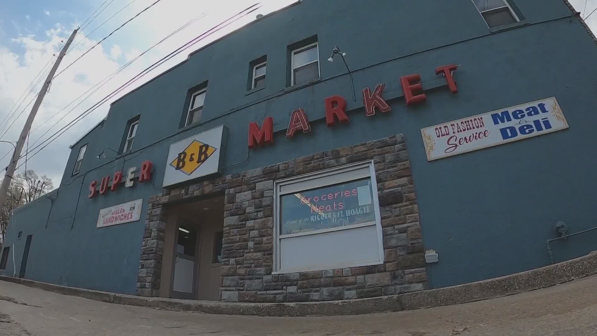 98-year-old local grocery store surviving during pandemic