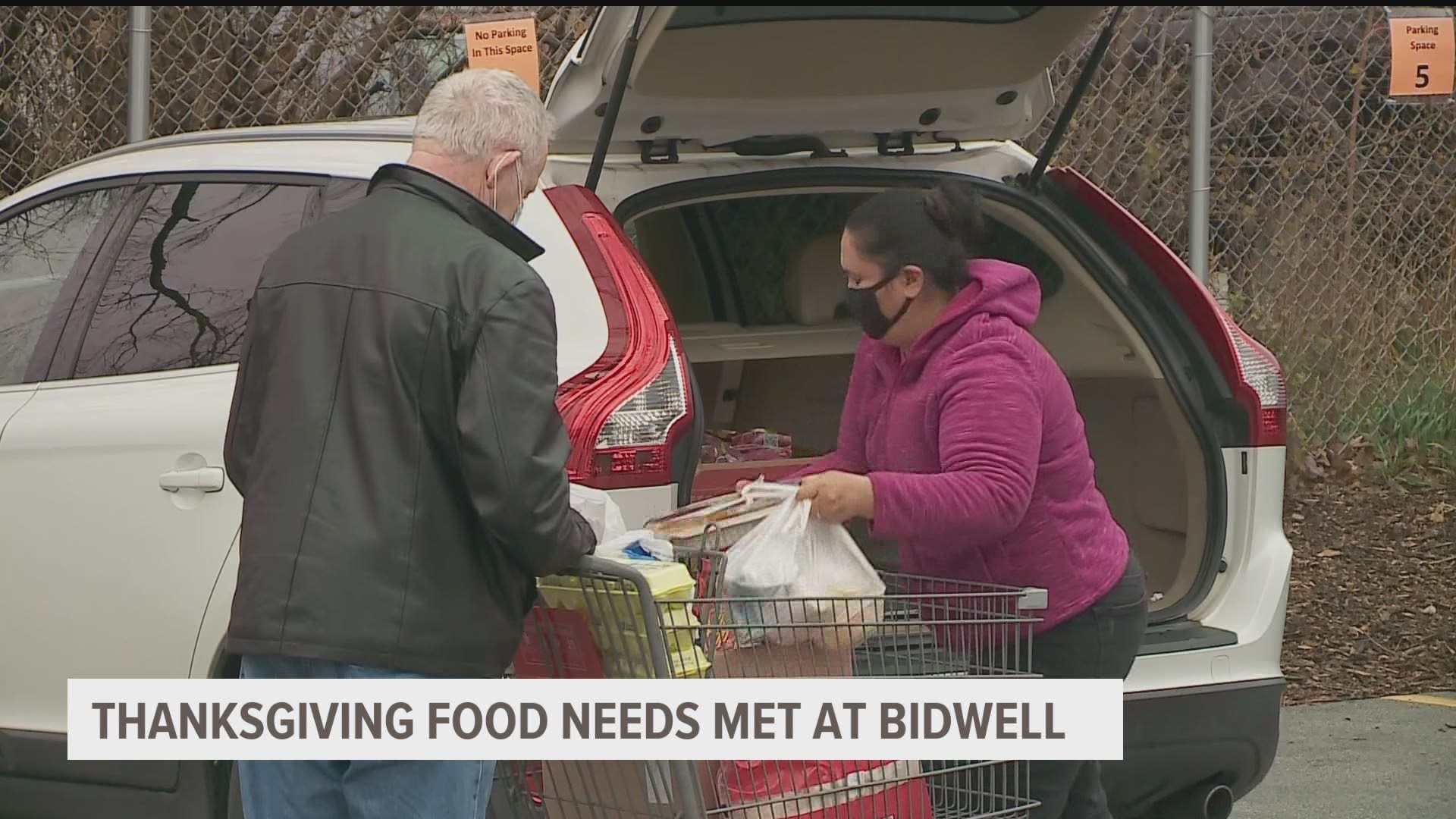 The food donated to the South Des Moines Thanksgiving Meal isn't going to waste— Bidwell Riverside Center gave them a second chance to go to a family in need.