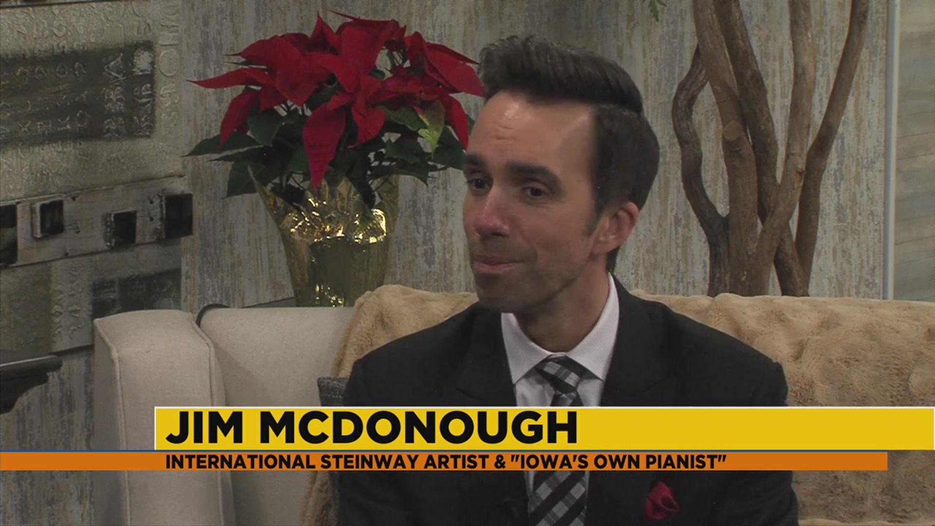'Iowa's own pianist' Jim McDonough