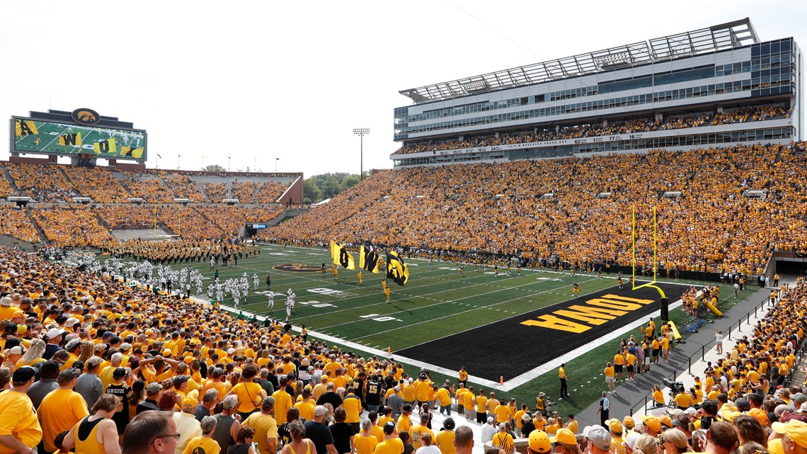 Iowa announces 2026 football schedule