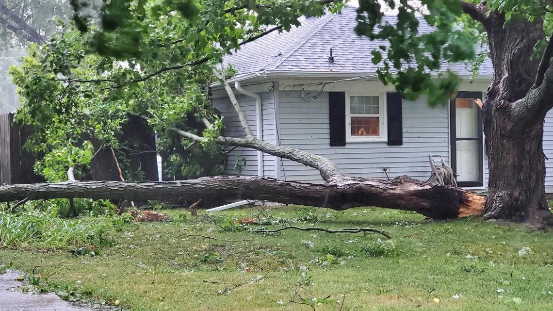 Monday's severe storms damage buildings, trees and more in central Iowa ...