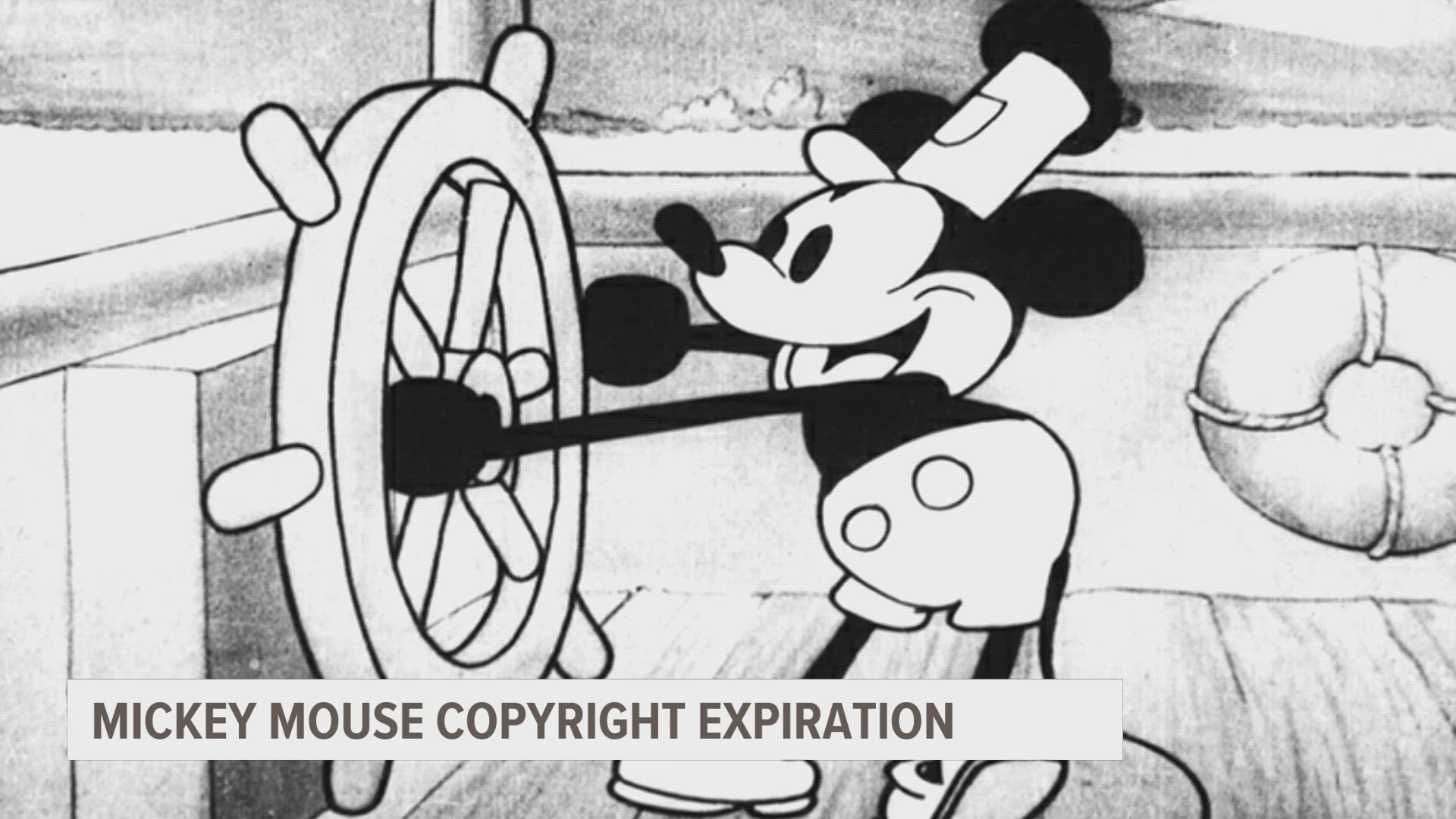This new development only applies to the "Staemboat Willie" version of Mickey Mouse, while more modern versions will remain under Disney's copyright.