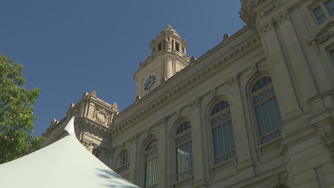 Des Moines man sentenced to 25 years for string of burglaries