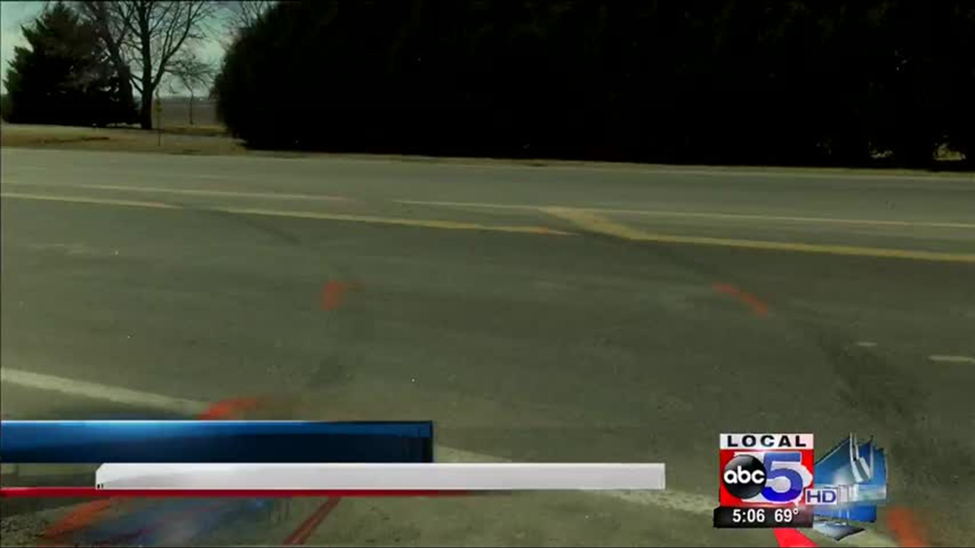 Authorities investigate deadly crash in Marshall County