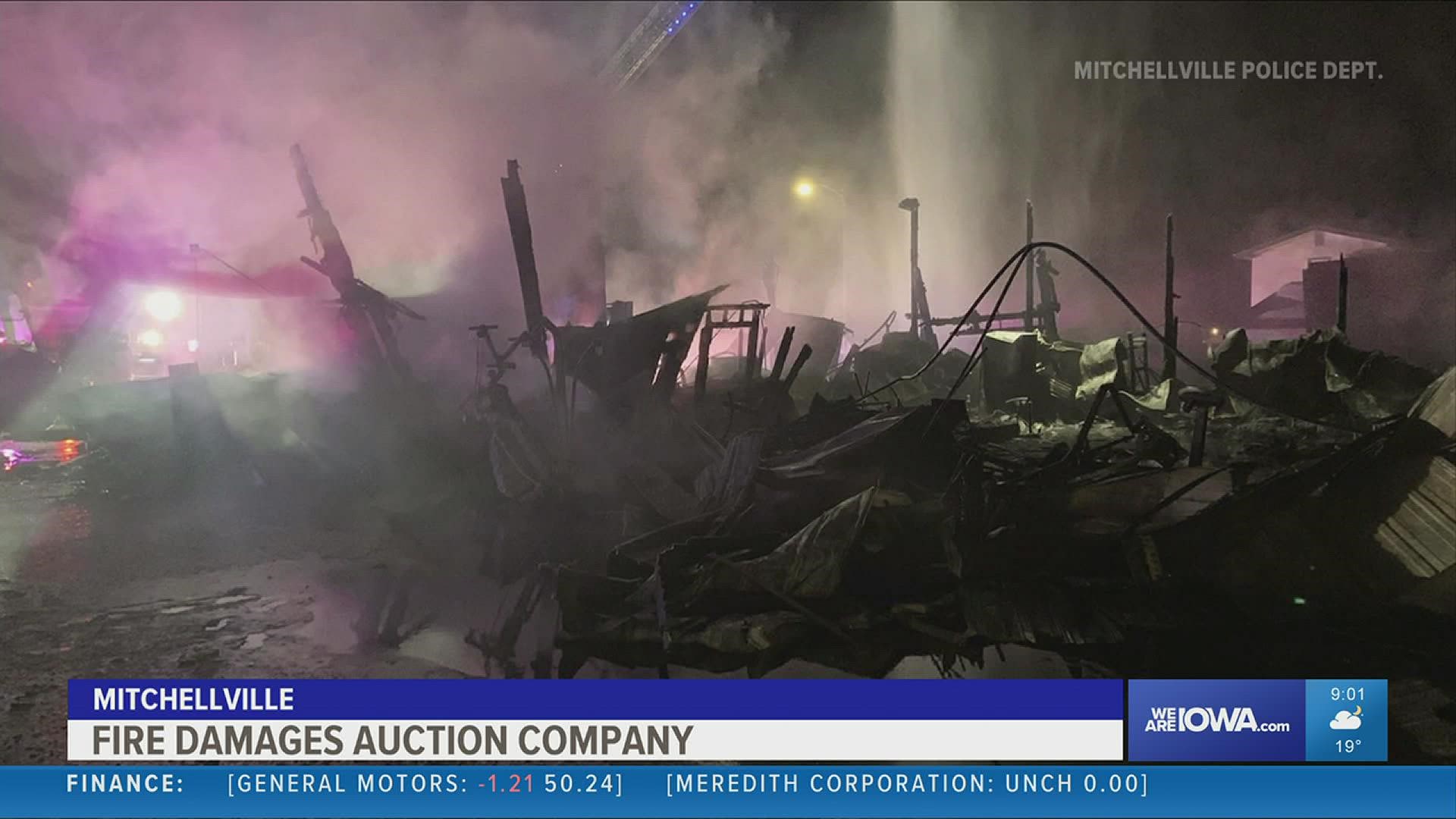 Fire causes damage to building that houses auction company in