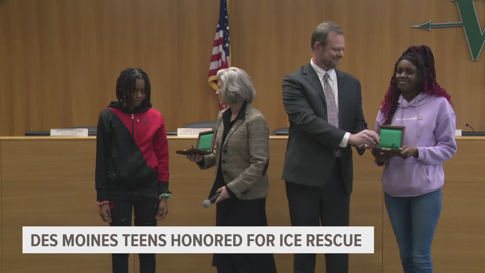 Last February, 15-year-old Jasmine Morris and her 17-year-old sister Jacora Morris entered a near-freezing pond to save two boys from drowning.