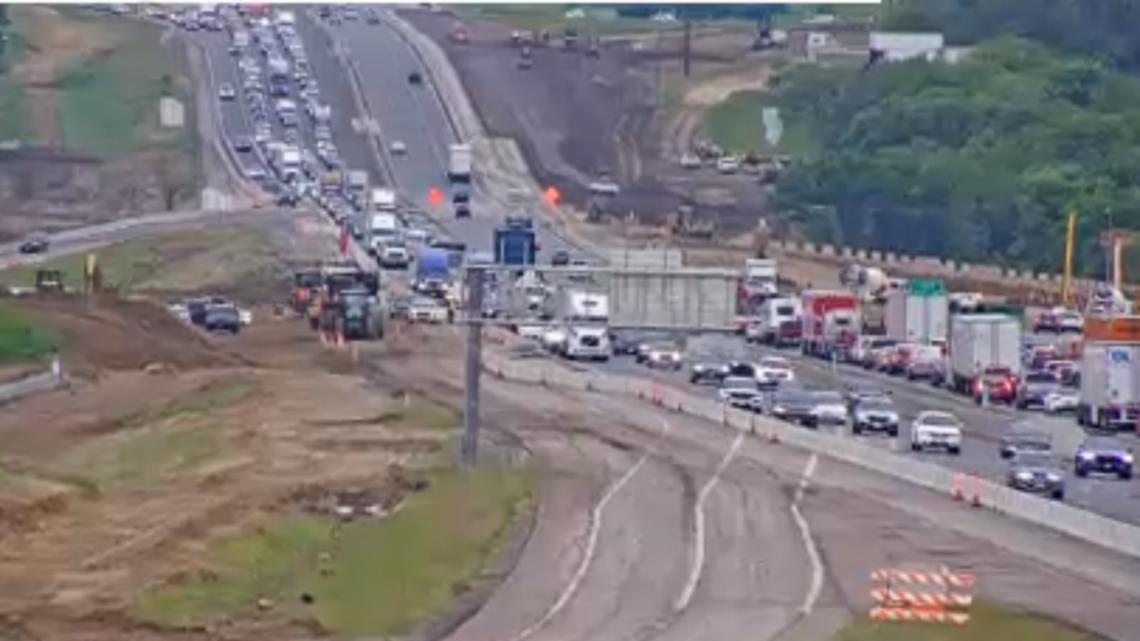 Interstate 80 crash blocks two lanes, causes delay | weareiowa.com