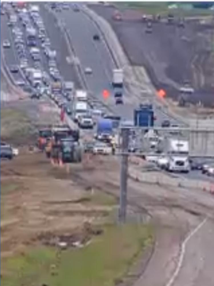 Interstate 80 crash blocks two lanes, causes delay | weareiowa.com