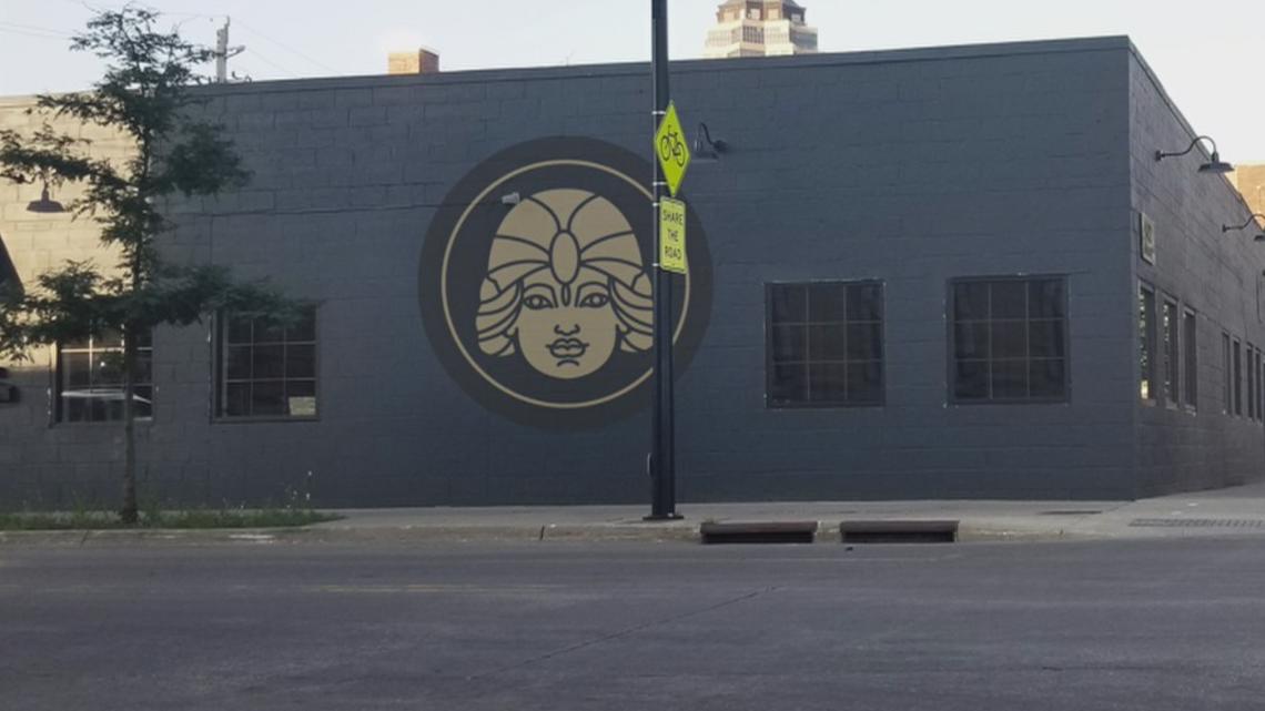 Des Moines comedy club using laughter to create connections - Vimarsana News