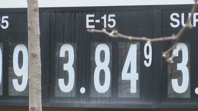 Gov. Kim Reynolds leads the push for E15 sales ahead of summer