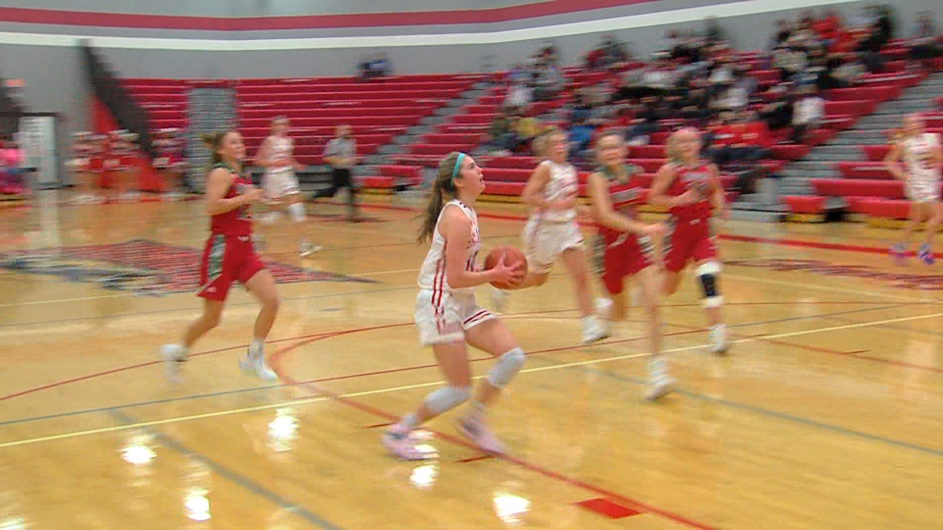 The Ballard Girls win their 13th straight and Gilbert takes down North Polk in a 1-point win.