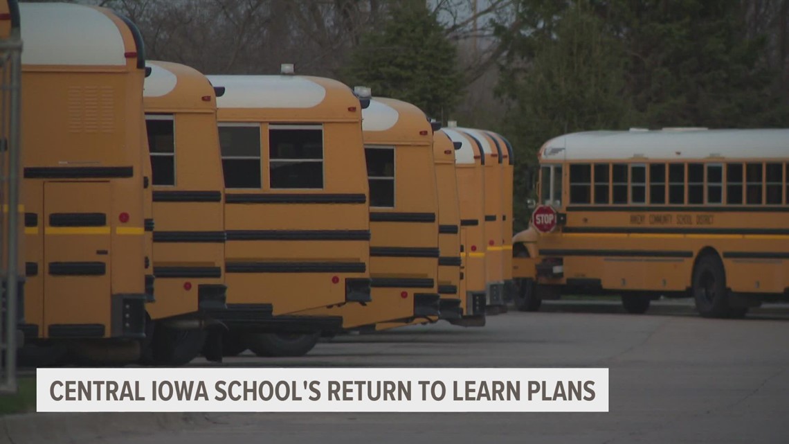 How will the new CDC COVID-19 guidelines affect Iowa schools?