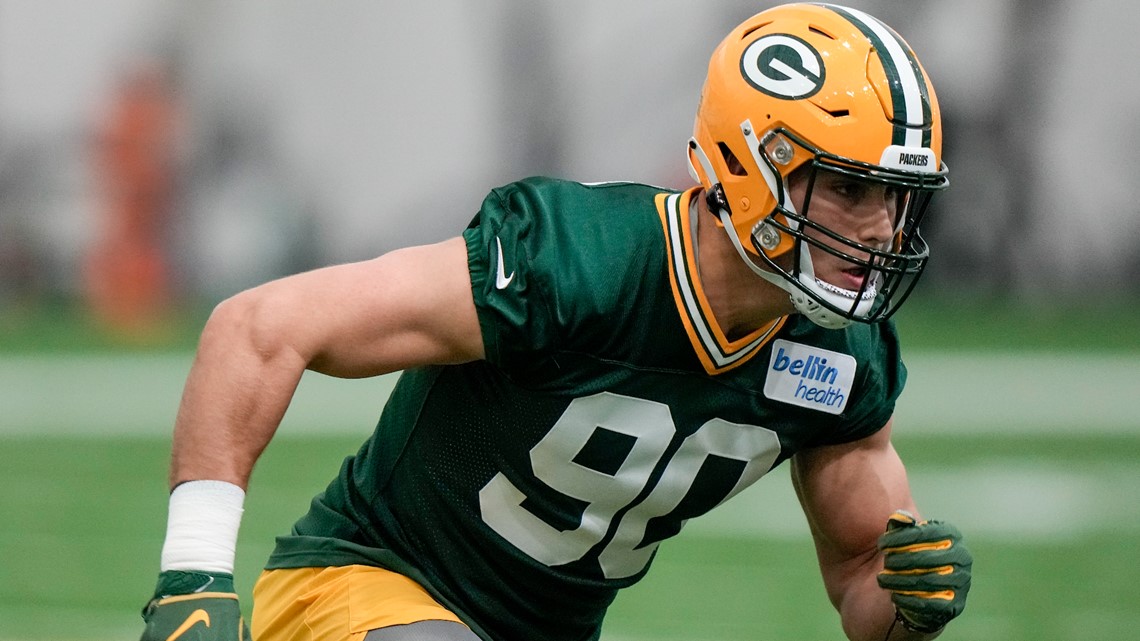 Green Bay Packers sign Iowa edge rusher Lukas Van Ness