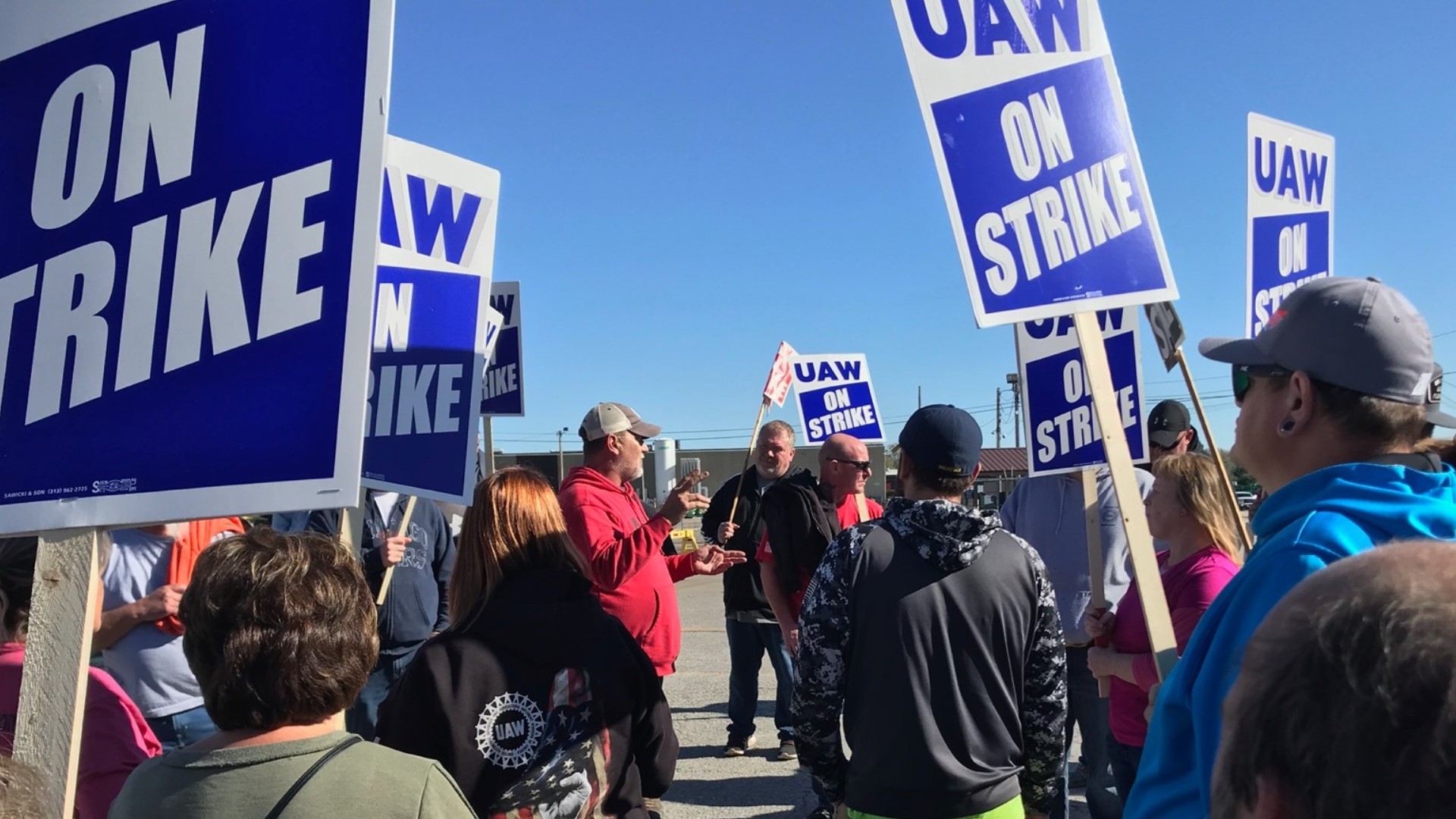 Workers set up picket lines in Ankeny, Ottumwa and at several other locations, including the company's headquarters in Moline, Ill., early Thursday morning.