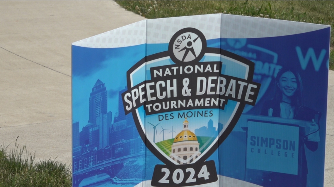 National Speech and Debate tournament brings thousands to Des Moines