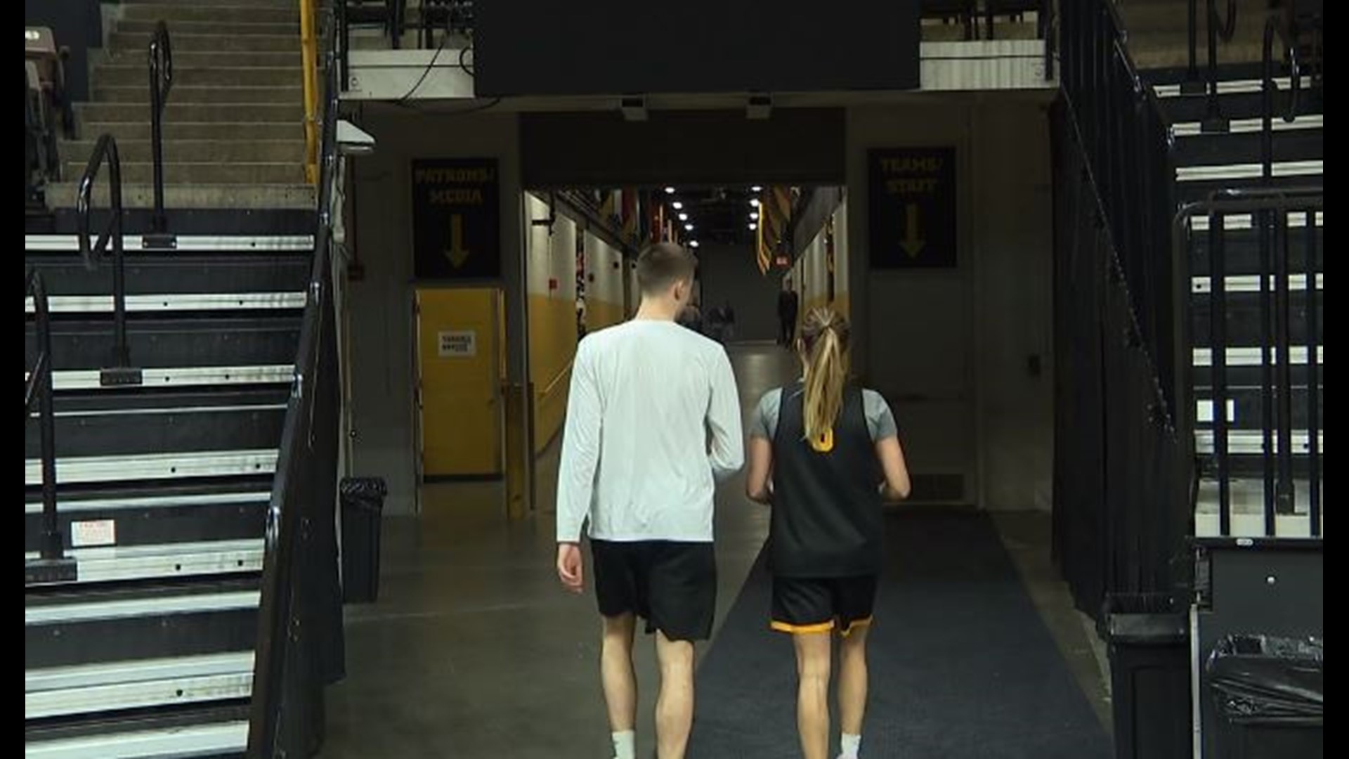 Hawkeye couple uses basketball to build their relationship