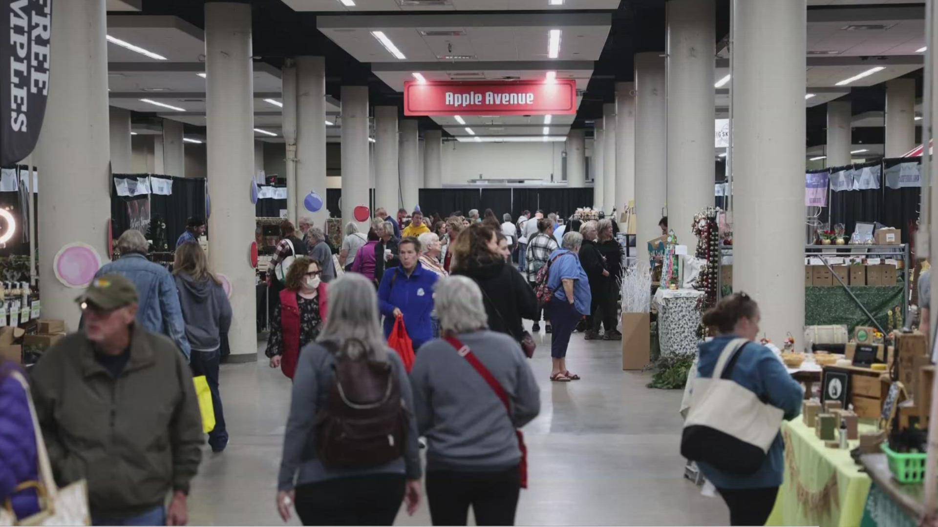 If you're already missing the Des Moines Farmers' Market, the Downtown Winter Farmers' Market is sure to tide you over.