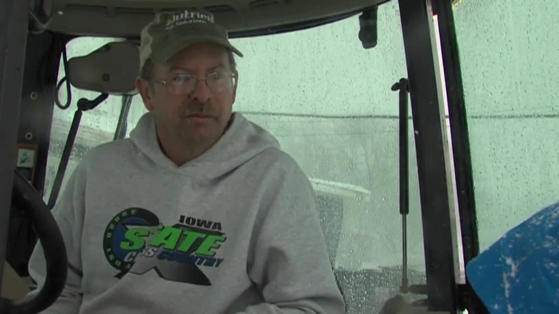 Residents plowing streets in Creston during the snow