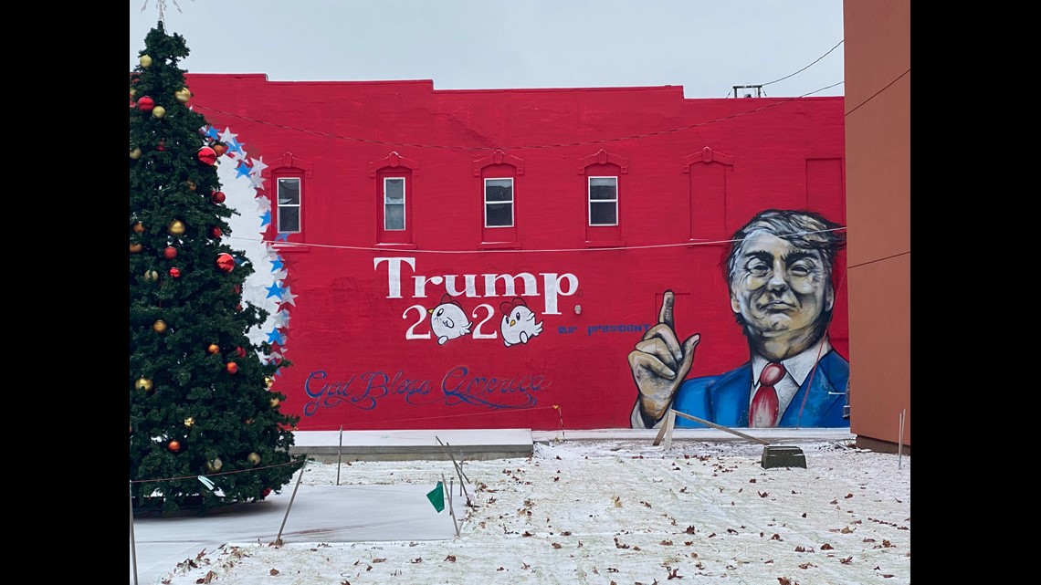 Mural of President Trump stirs controversy in Boone | weareiowa.com